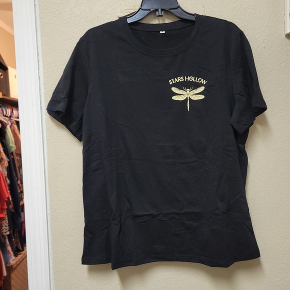 Tops - Stars Hollow Black Shoet Sleeve T-Shirt